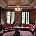 Chateau De Montaubois Signy-lʼAbbaye