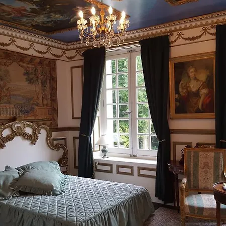 Chateau De Montaubois Signy-lʼAbbaye